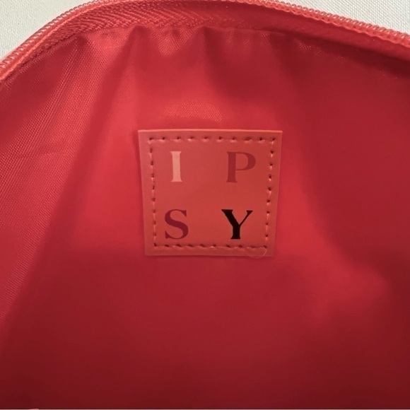π3/$12π5/$15β ipsy Bag Pink EUC Like New - Picture 4 of 5